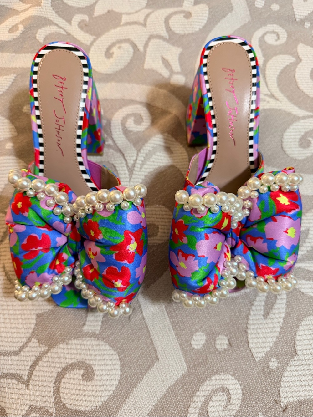 Betsey Johnson Maccie Floral Pearl Bow Platform  - Multicolor - Picture 4 of 7